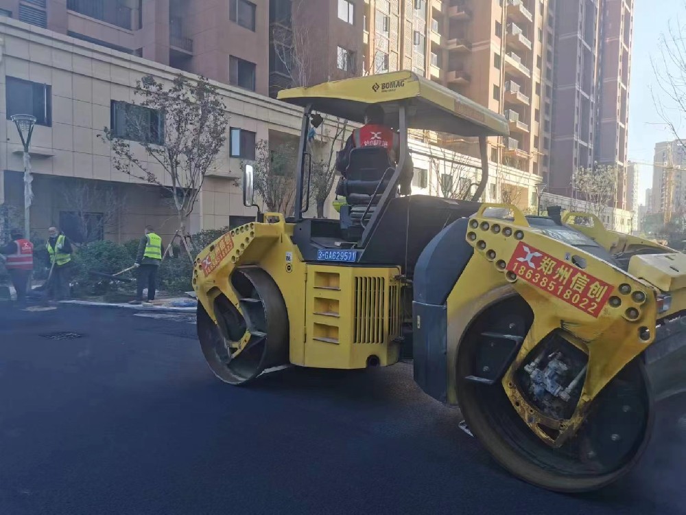 鄭州瀝青道路養(yǎng)護(hù)期一般需要多久？
